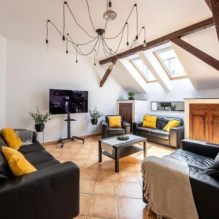 Beardy Bear Cave - Premium Rooftop #parking Apartament Budapeszt